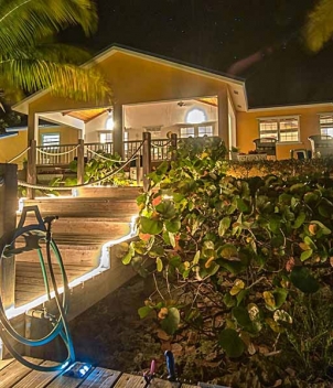 Mangrove Cay Club