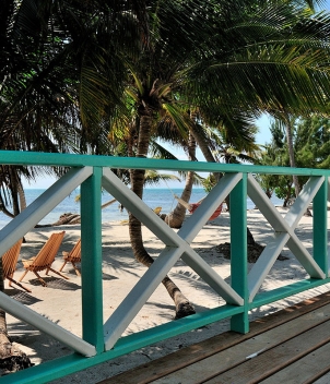 Long Caye Outpost Lodge