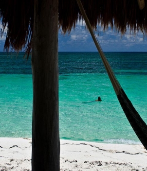 Playa Blanca Lodge