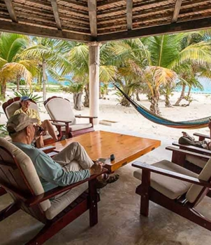 Playa Blanca Lodge