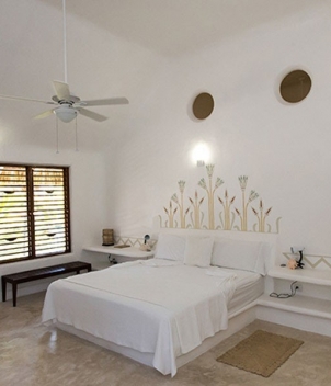 Playa Blanca Lodge