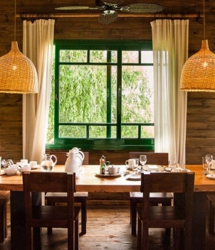 Delta Lodge