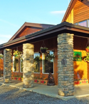 Bear Trail Lodge 