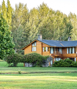 Collón Curá Lodge