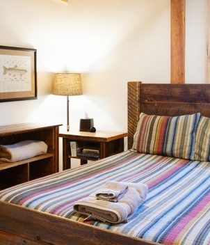 Boulder River Outpost